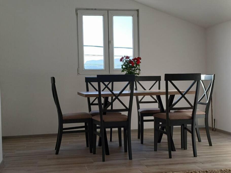 Cozy, Fully Equipped, Free Parking&Wifi, Quiet, 2Bd Apartment Podgorica Exterior photo