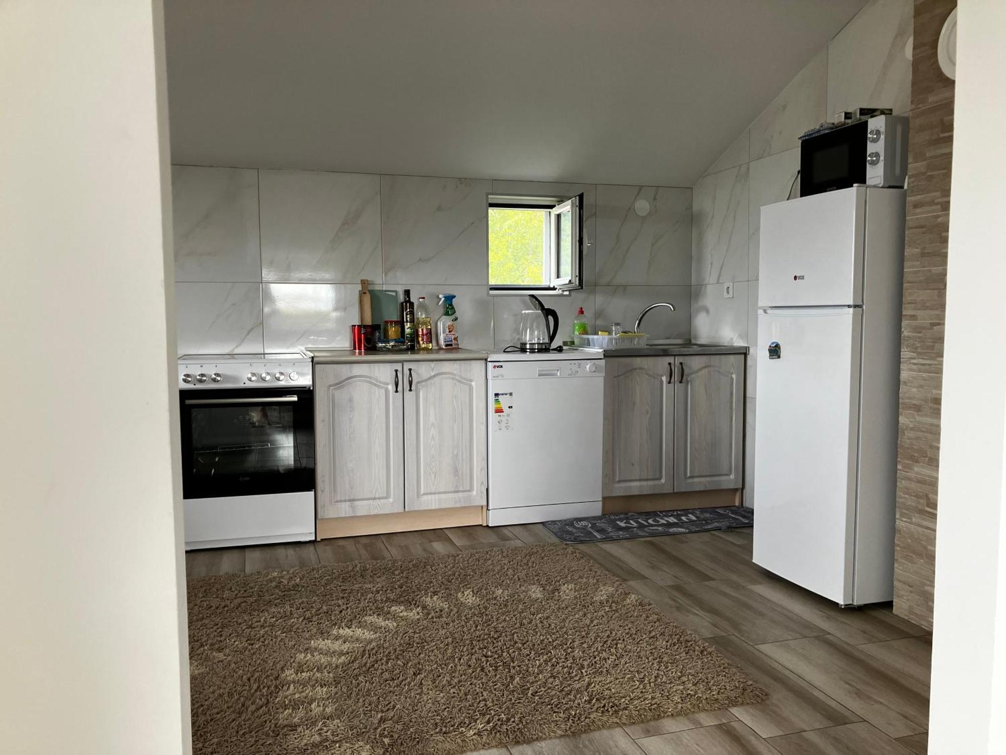 Cozy, Fully Equipped, Free Parking&Wifi, Quiet, 2Bd Apartment Podgorica Exterior photo