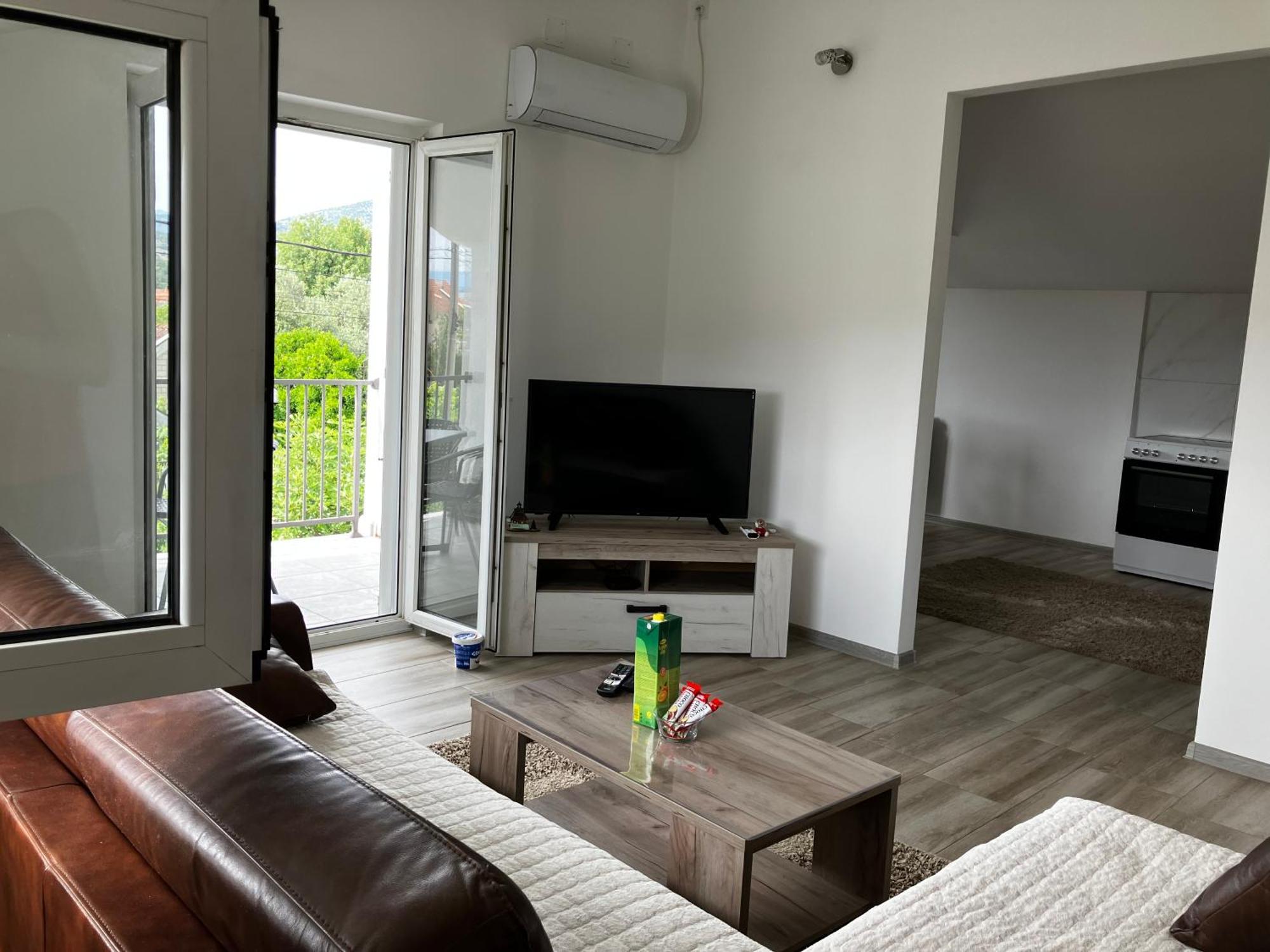 Cozy, Fully Equipped, Free Parking&Wifi, Quiet, 2Bd Apartment Podgorica Exterior photo