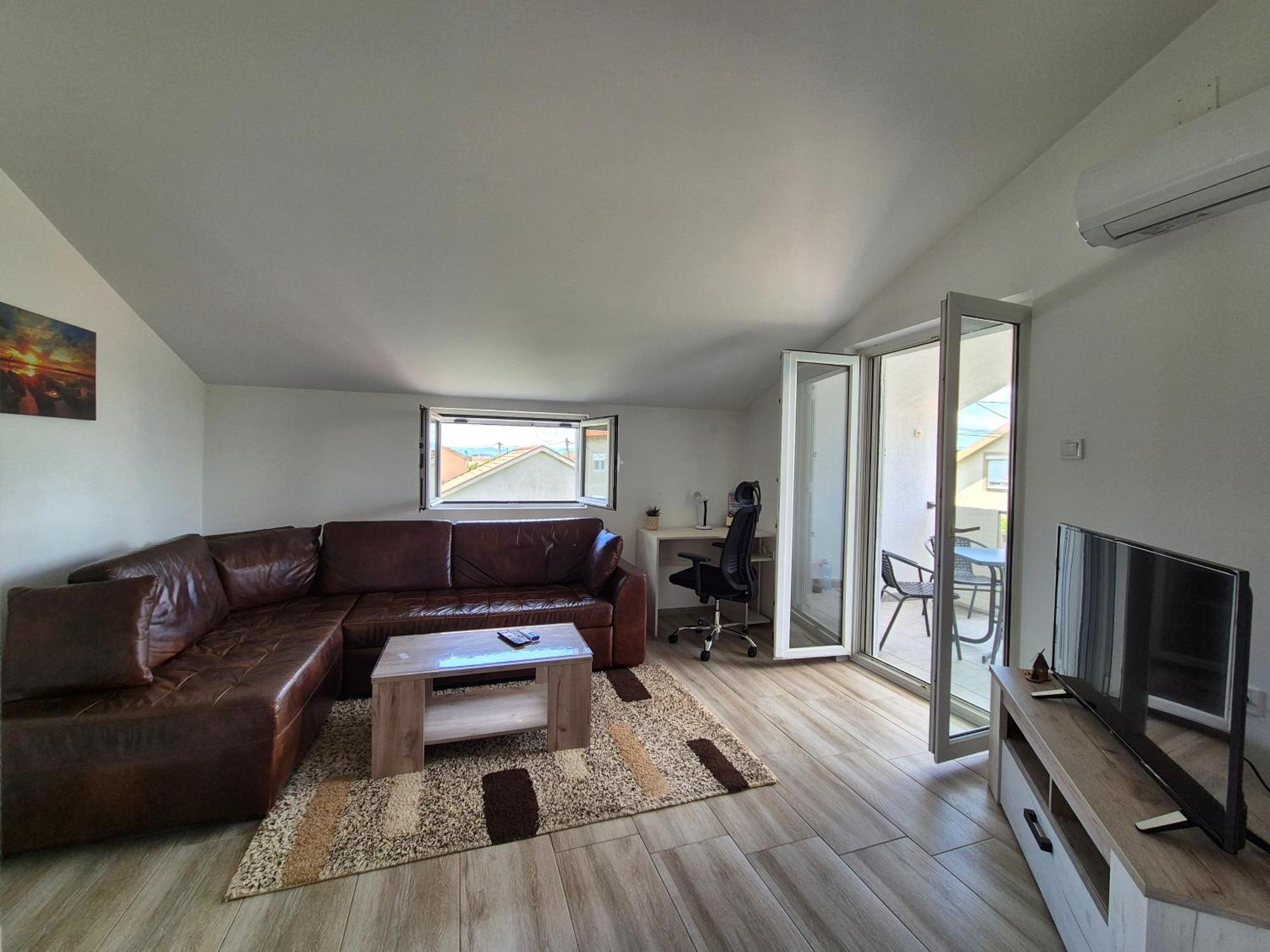 Cozy, Fully Equipped, Free Parking&Wifi, Quiet, 2Bd Apartment Podgorica Exterior photo